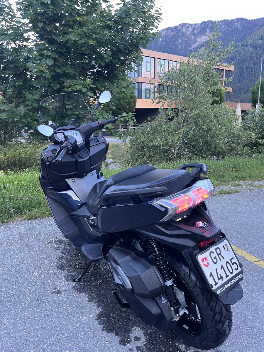 BMW Scooter: Bmw C400 GT – Usato da Domat/Ems venduto da Opmofe 3