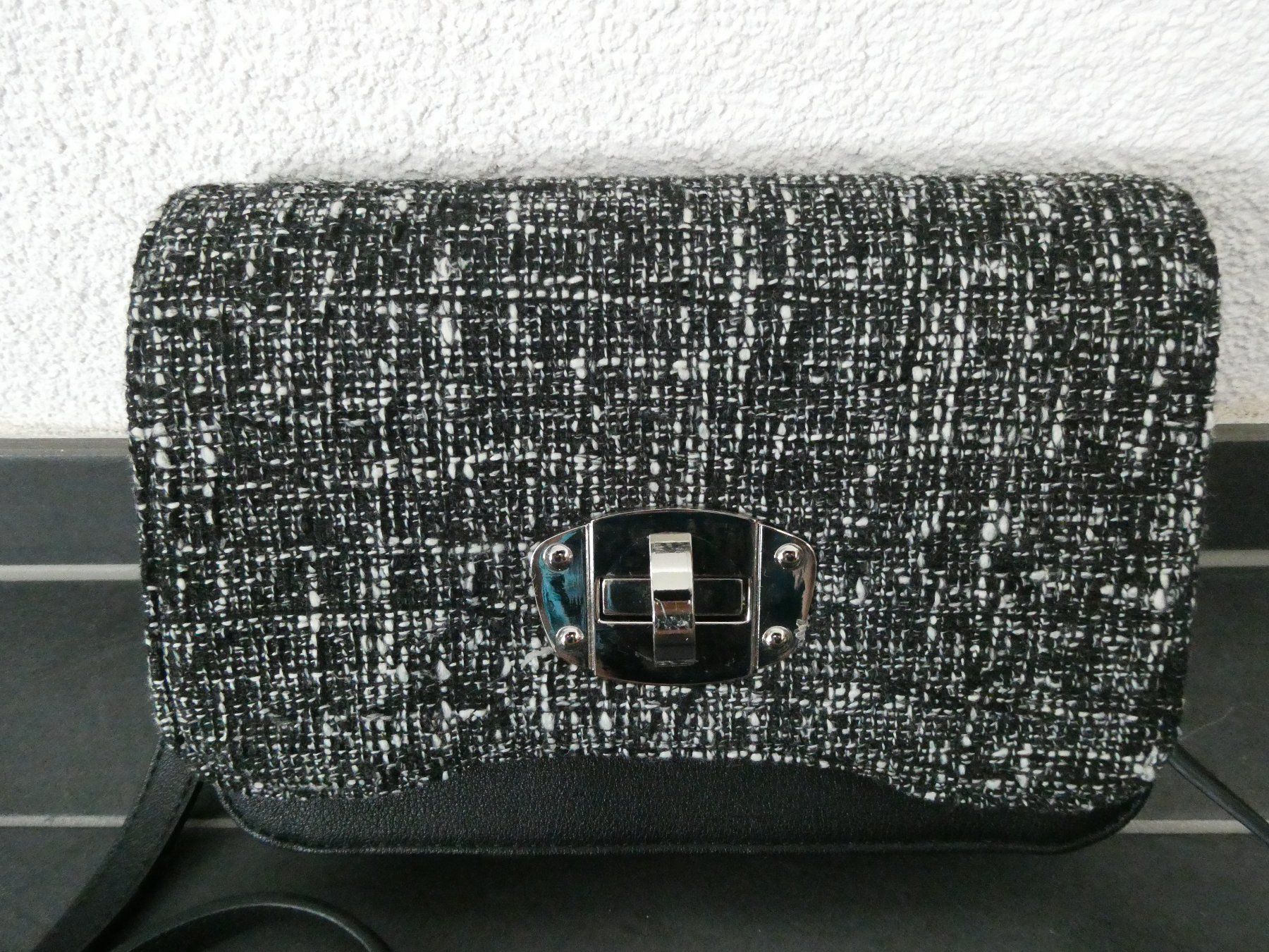 Borse da donna: Handtasche schwarz/weiss – Usato da Zürich venduto da Jo-Ma 1