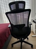 Bürostuhl mit Netzrücken & Kopfstütze schwarz guter Zustand