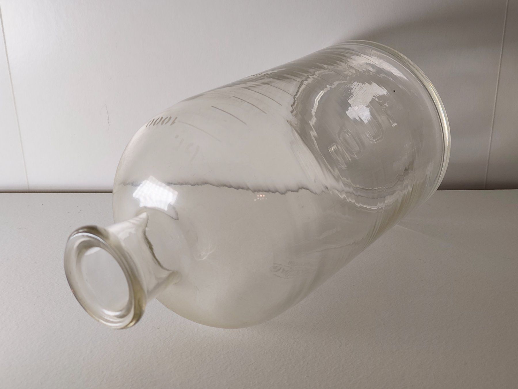 Accessori da laboratorio: Antike Apothekerflasche 1000ml Bern Glas – Usato da Monthey venduto da 19_karen_84 4