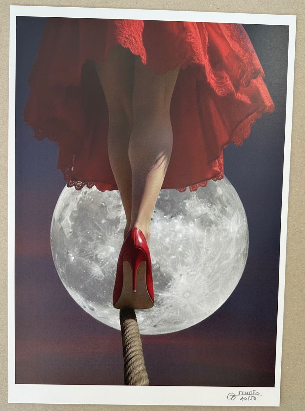 Foto & Immagini: Bubble Studio: Walking to the Moon, signiert 10/50 – Nuovo (secondo la descrizione) da Meilen venduto da Art-Friend