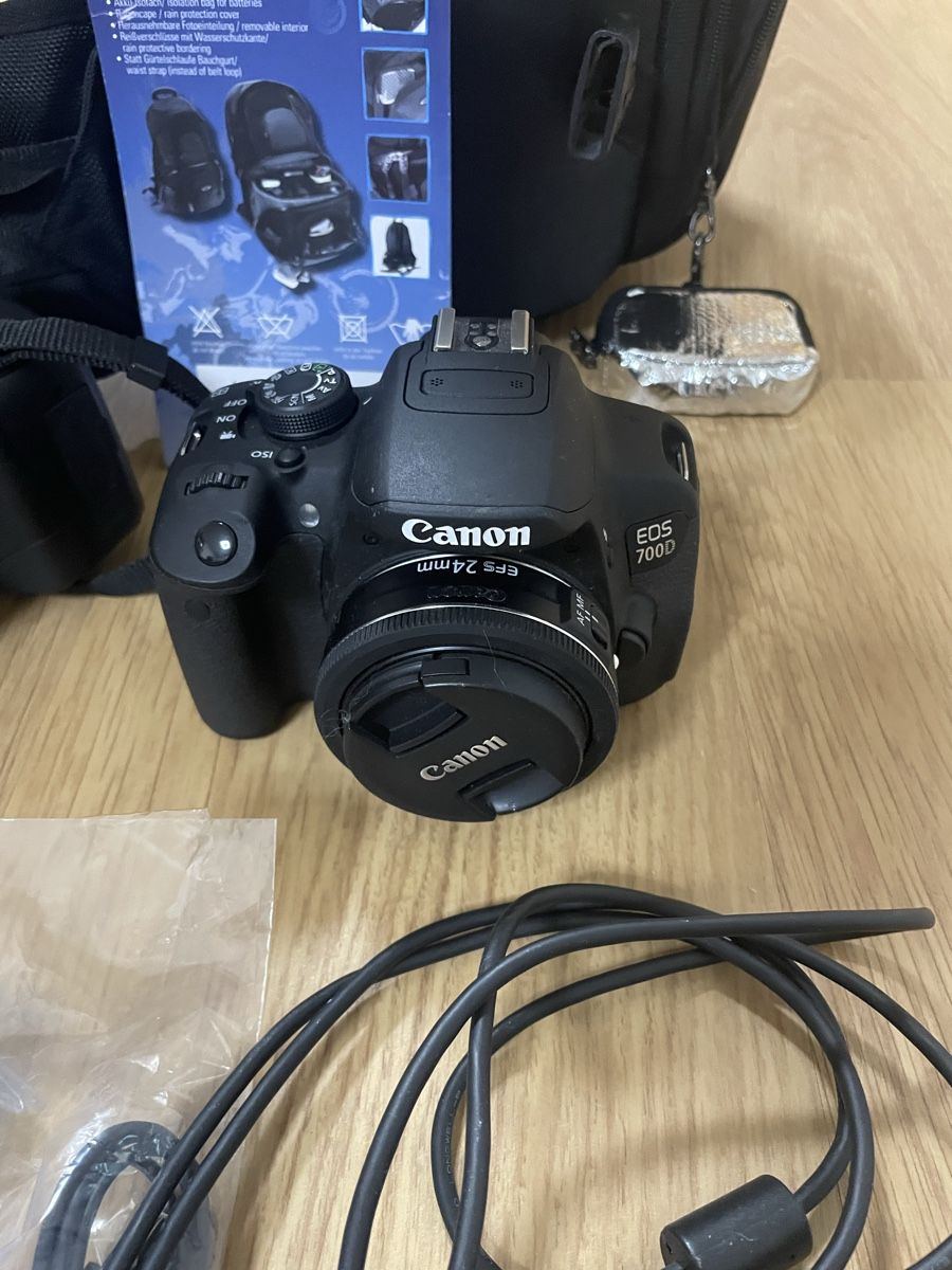 Canon Fotocamera: Canon EOS 550D & 700D Spiegelreflexkamera Set, Top! – Usato da Luzern venduto da gal_28xl 1