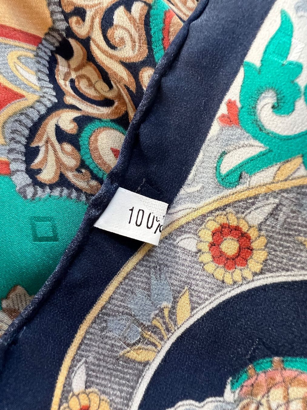 Foulard & Sciarpe: Foulard 100% Seide Drache – Nuovo (secondo la descrizione) da Meisterschwanden venduto da Sbw01 1