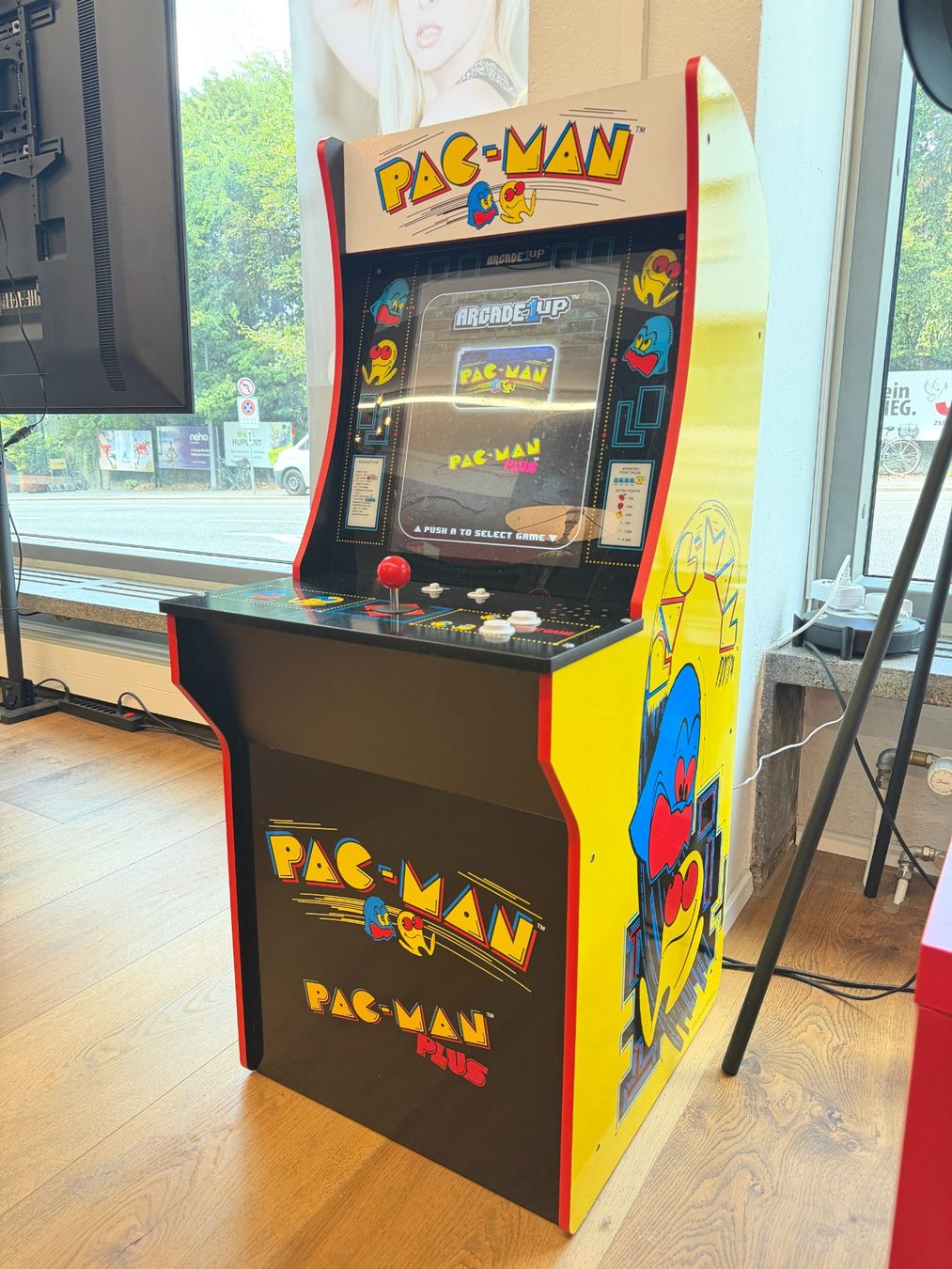 Slot Machine: Arcade1Up PAC-MAN Arcade-Automat im klassischen Retro-Design – Usato da Olten venduto da antonio.troia 2