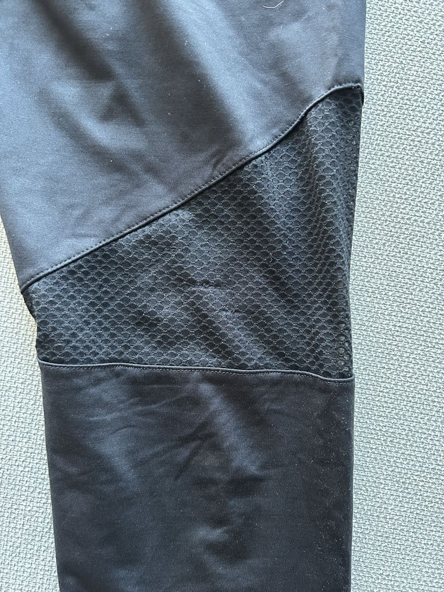 Adidas Leggings: Training de sport Adidas – Usato da Muraz (Collombey) venduto da Jul_ff 1