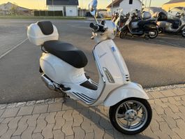 Piaggio Vespa Primavera 125