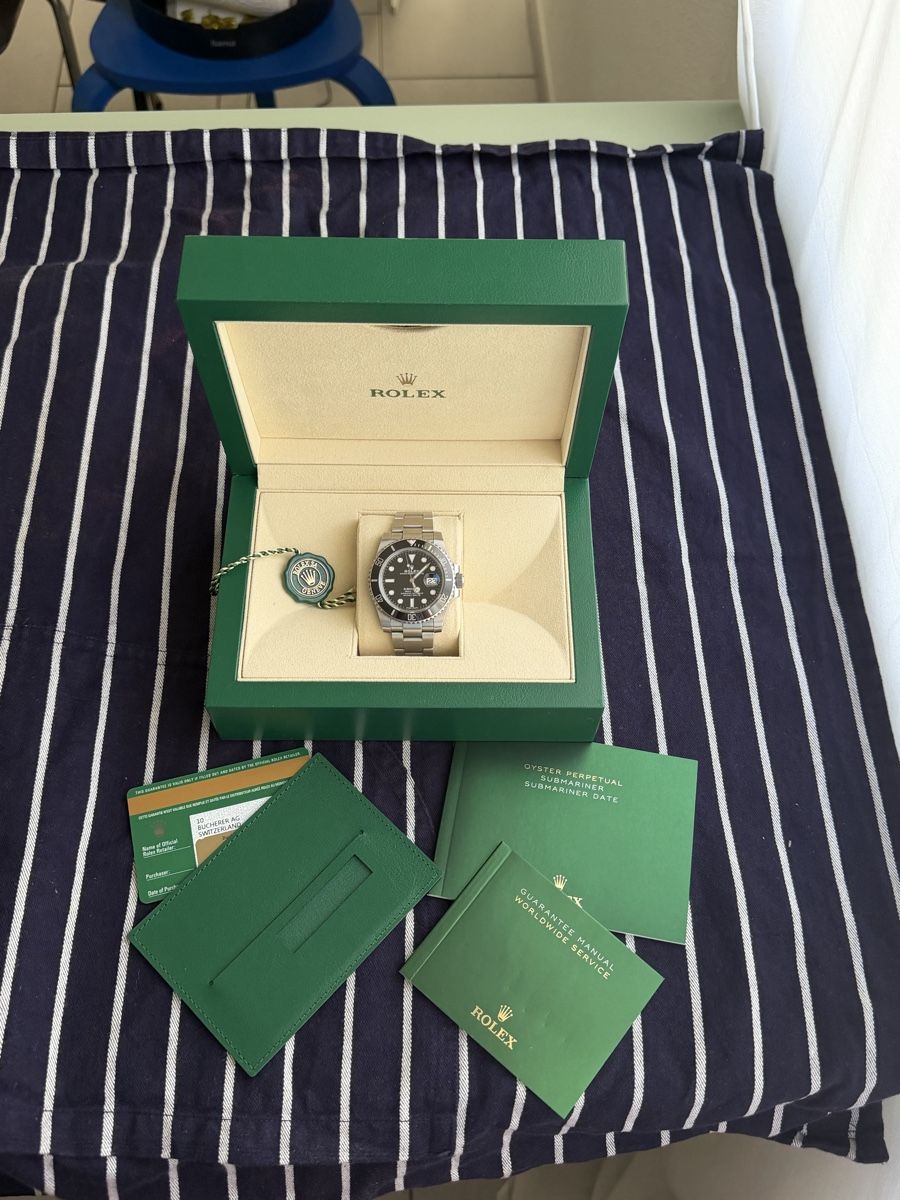 Rolex Montres: Rolex Submariner Date – D'occasion à Zürich par mar_k5j5 1