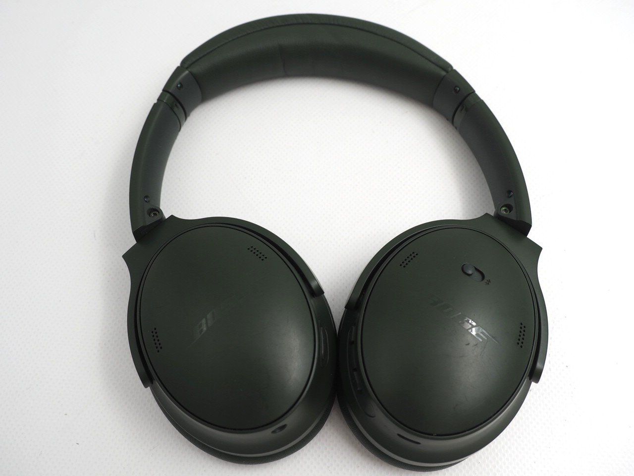 Bose Cuffie: BOSE QC Bluetooth Kopfhörer (26072650) – Usato da Zürich venduto da fundsachenverkauf 1