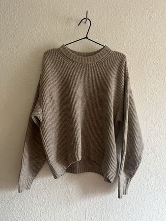 gros pull beige (H&M)