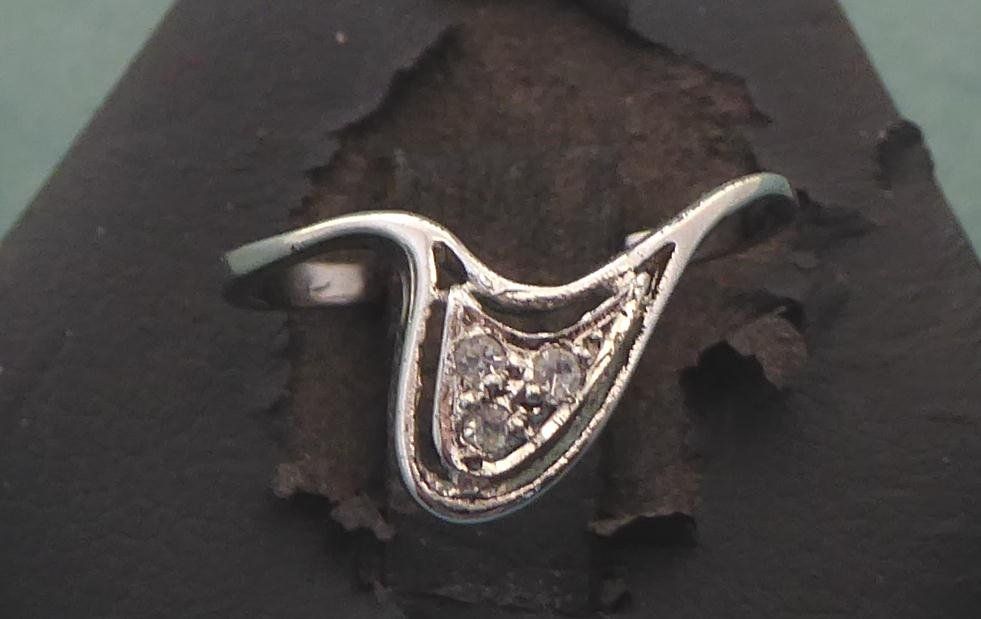 Anelli: Ring 925 Silber mit synthetischen Steinchen – Usato da Muri AG venduto da silvermouse007 1