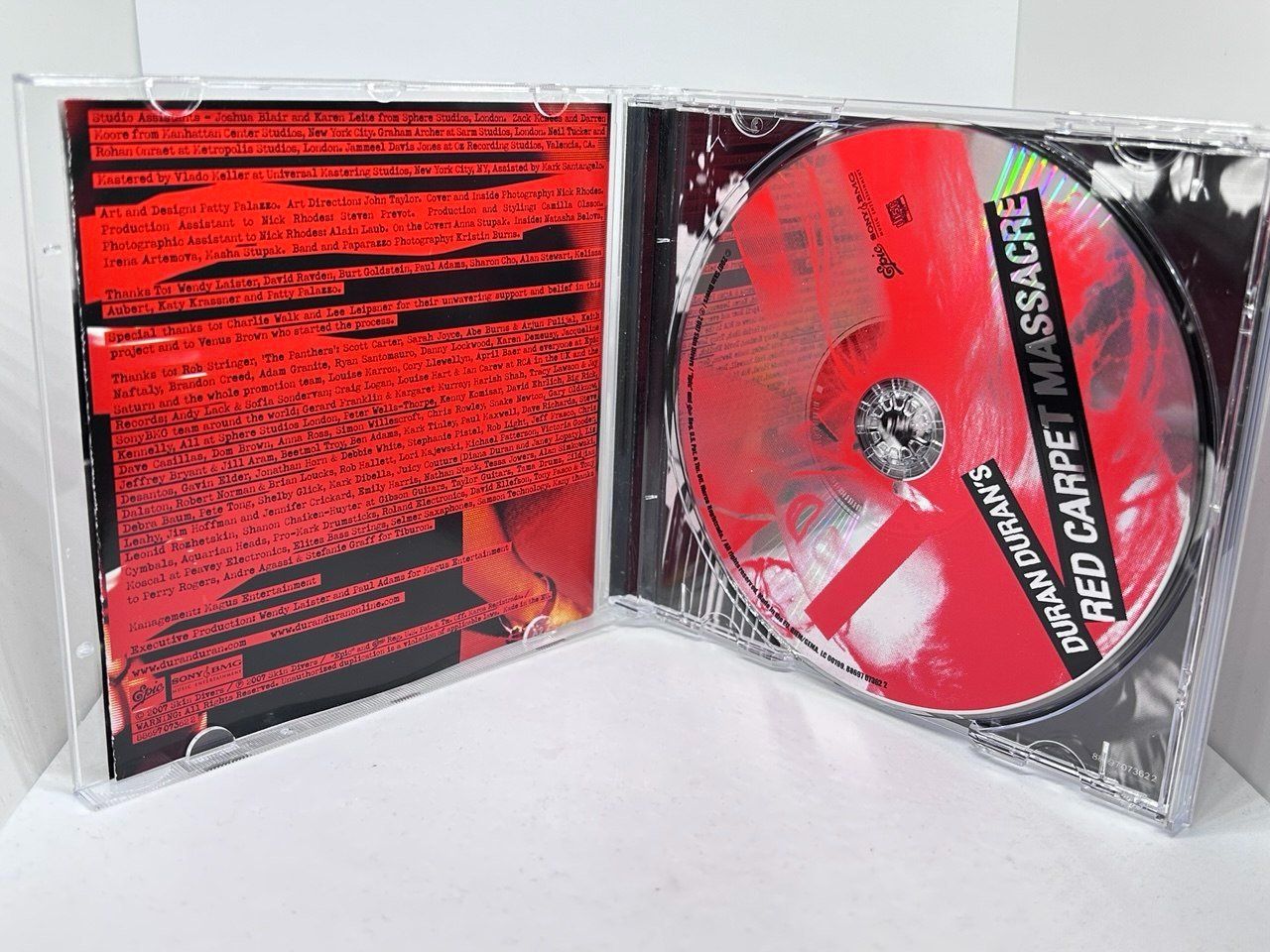 CD: Red Carpet Massacre - Duran Duran 2007 – Usato da Giubiasco venduto da LorisVale 2