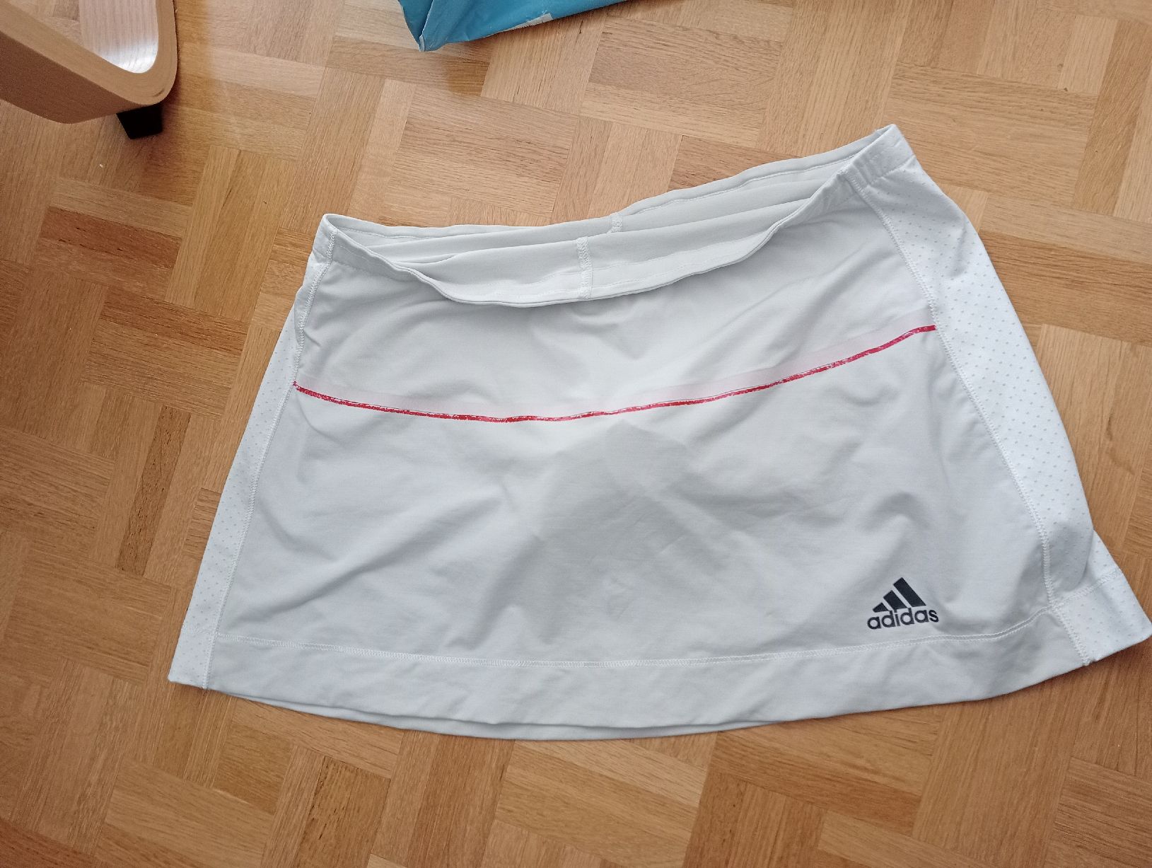 Adidas Gonne: Tennisröckli adidas – Usato da Frenkendorf venduto da RedTsunami23