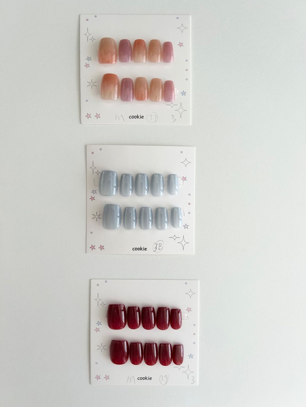 Ongles artificiels: Press-on nail  - New - short square - size M – Neuf (Voir description) à Basel par lau_982w 7