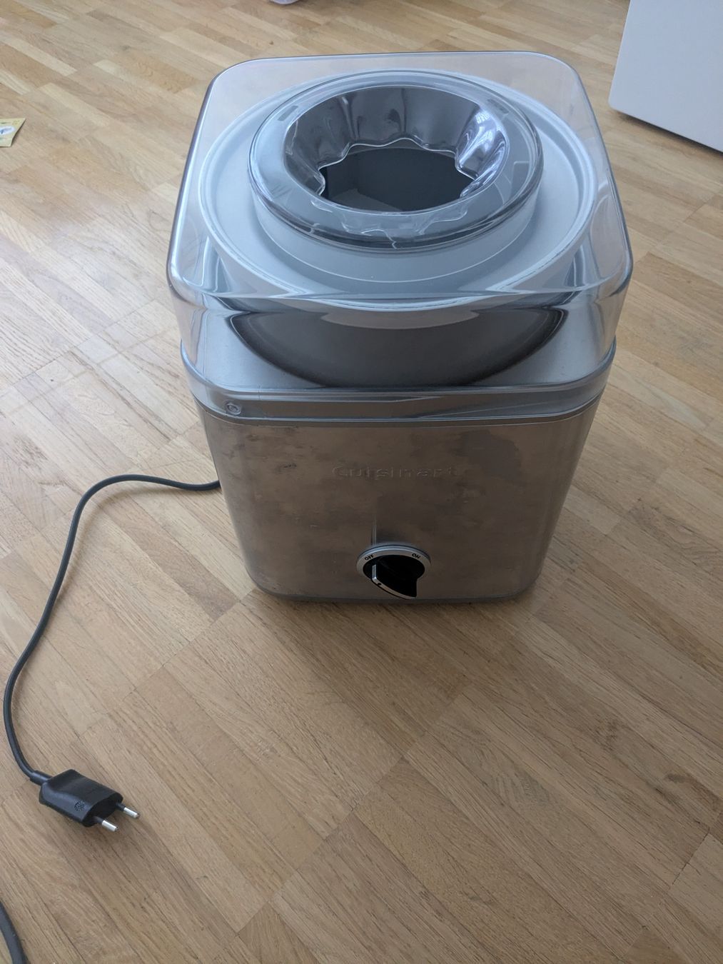 Cuisinart Küchengeräte: Sorbetiere Cuisinart ICE30BCE – Gebraucht aus Biel/Bienne von rookieshinjo 1