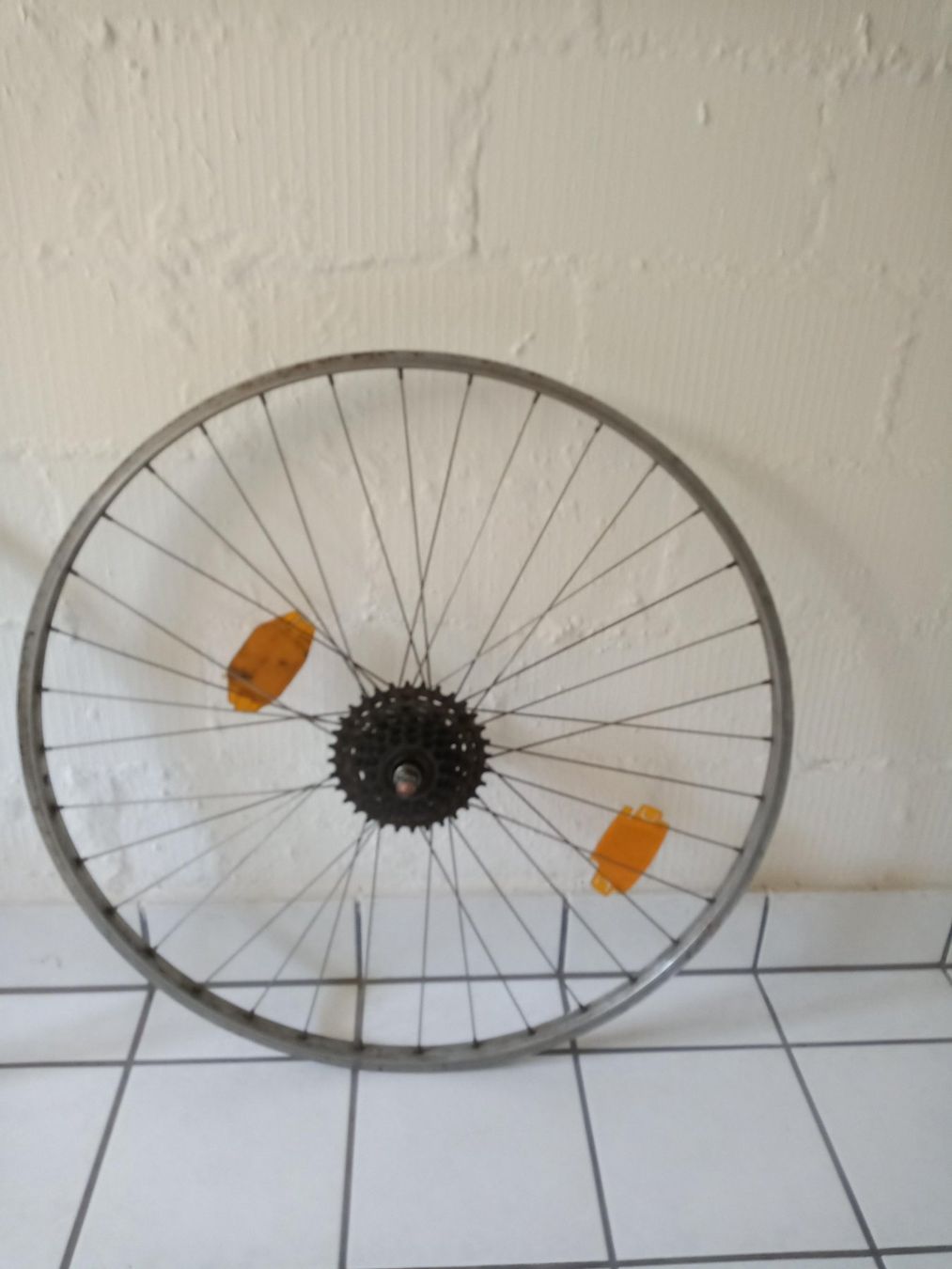 Pneumatici & Ruote complete: Fahrräder - Laufräder 4 Stück – Usato da Dübendorf venduto da ric_8gx9 3
