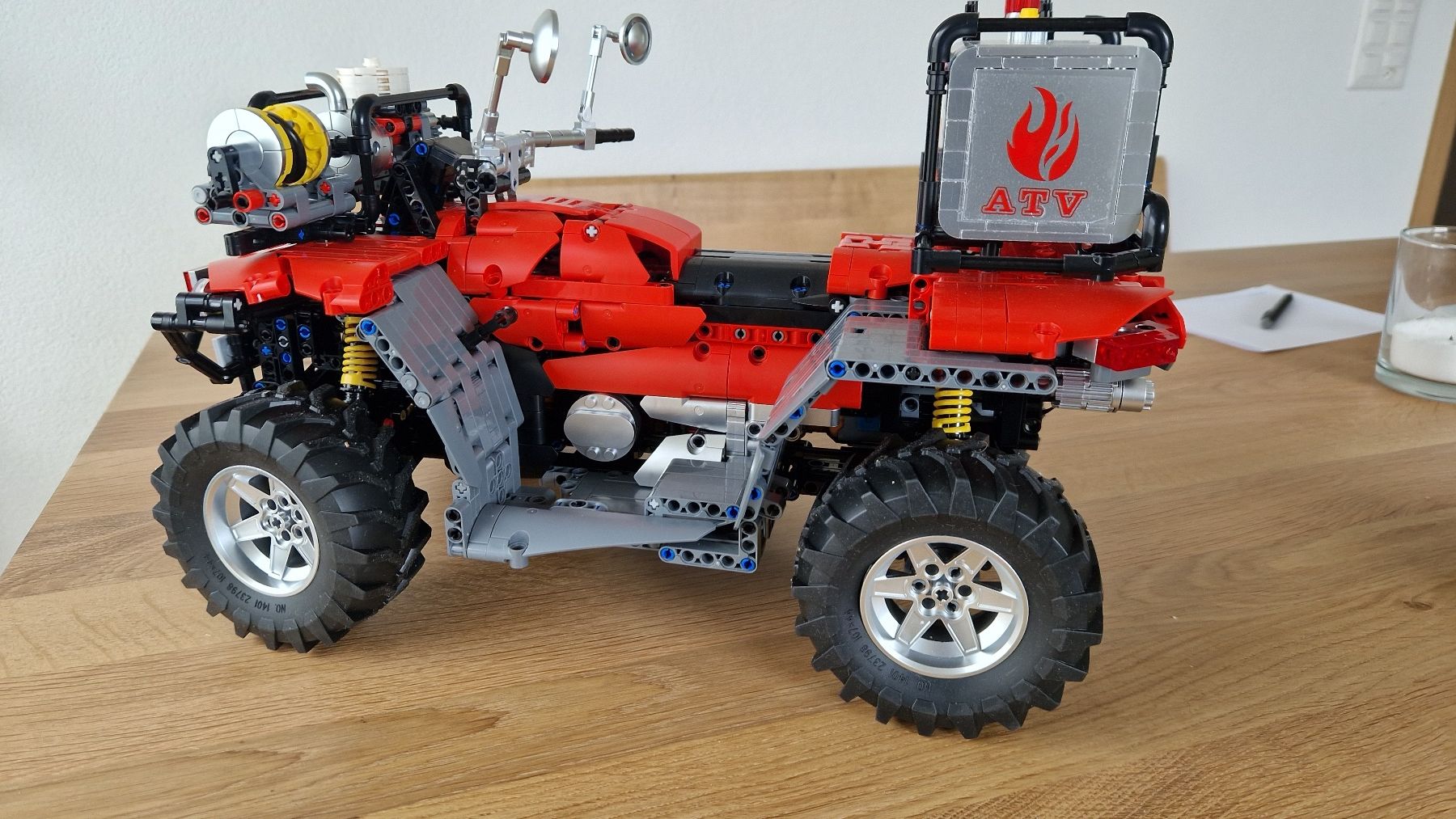 Mould King Baukästen: ATV Firefighting Vehicle – Gebraucht aus Zizers von Heindelotus