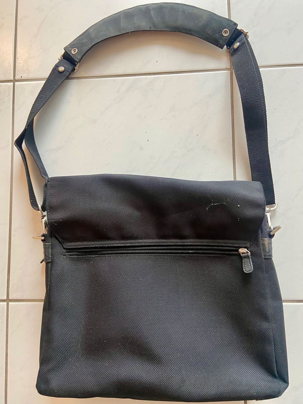 Valigie & Borse: Aktentasche / PC-Tasche von Francine – Usato da Bassersdorf venduto da geronjmo 2
