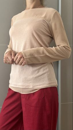 Haut femme Massimo Dutti beige manches longues taille S