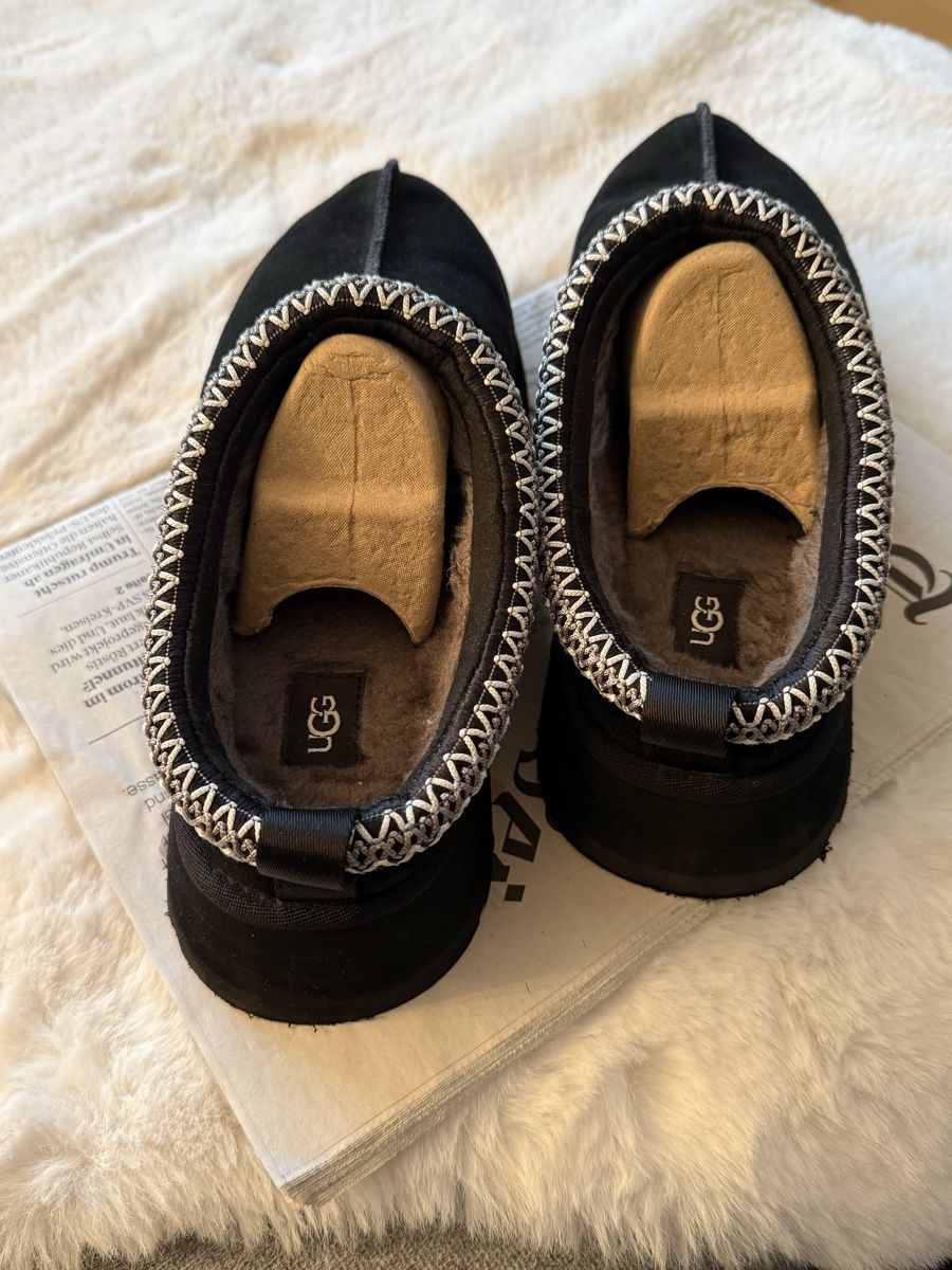 Scarpe da donna: UGG Tazz Grösse 40 – Usato da Zürich venduto da ZHPearl 1