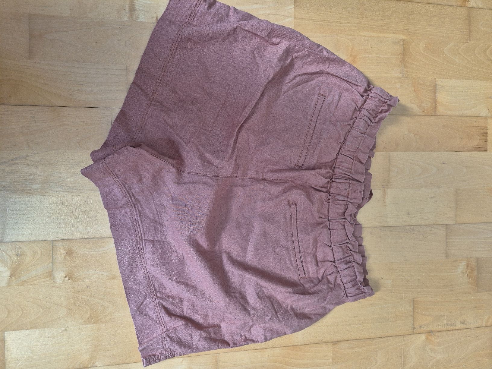 Uniqlo Pantalons: Shorts Uniqlo – Neuf (Voir description) à Zürich par corinka4 2