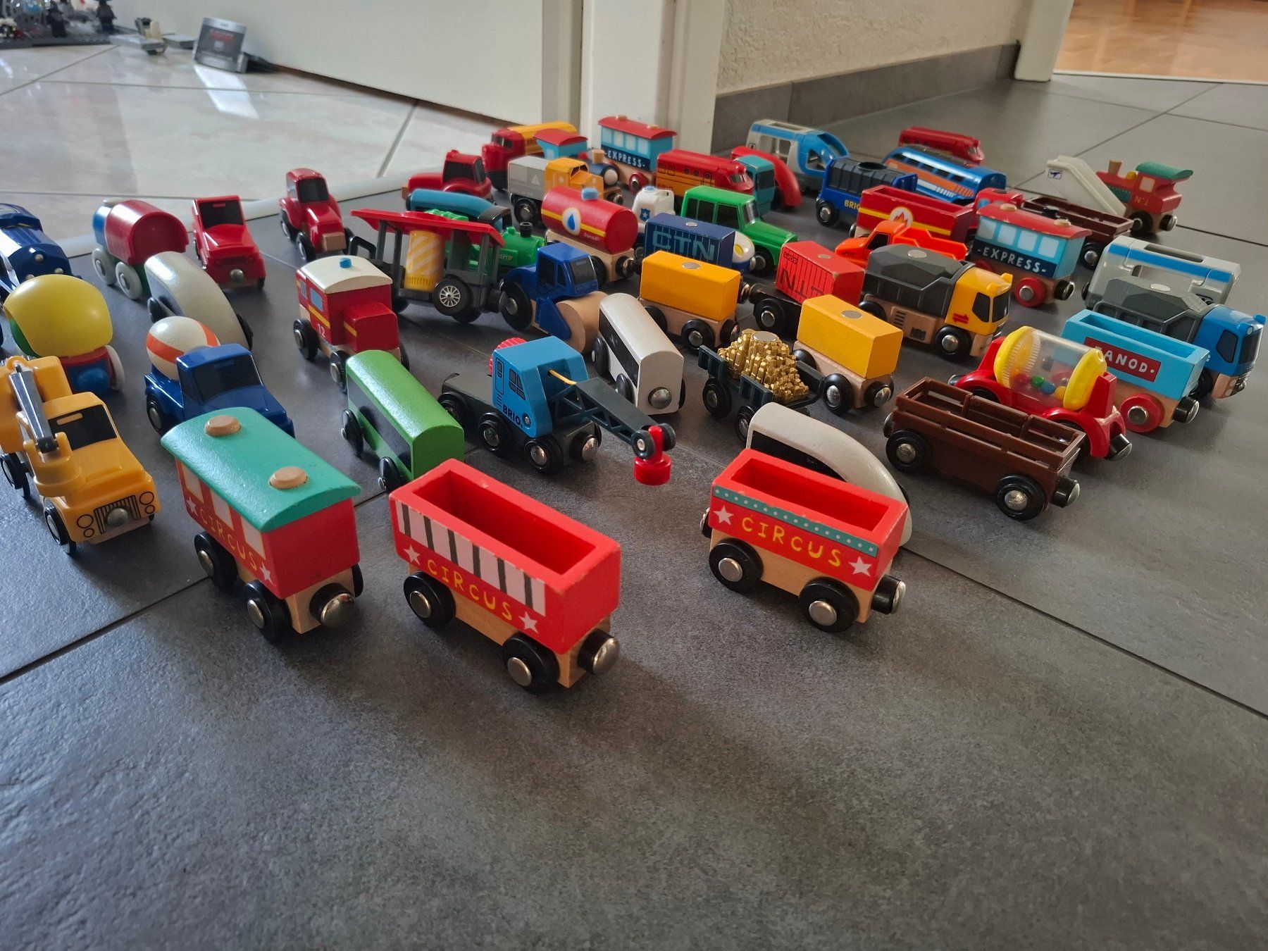 Brio Jouets: Trains Brio – D'occasion à LAUSANNE par vitriolH2SO4 1