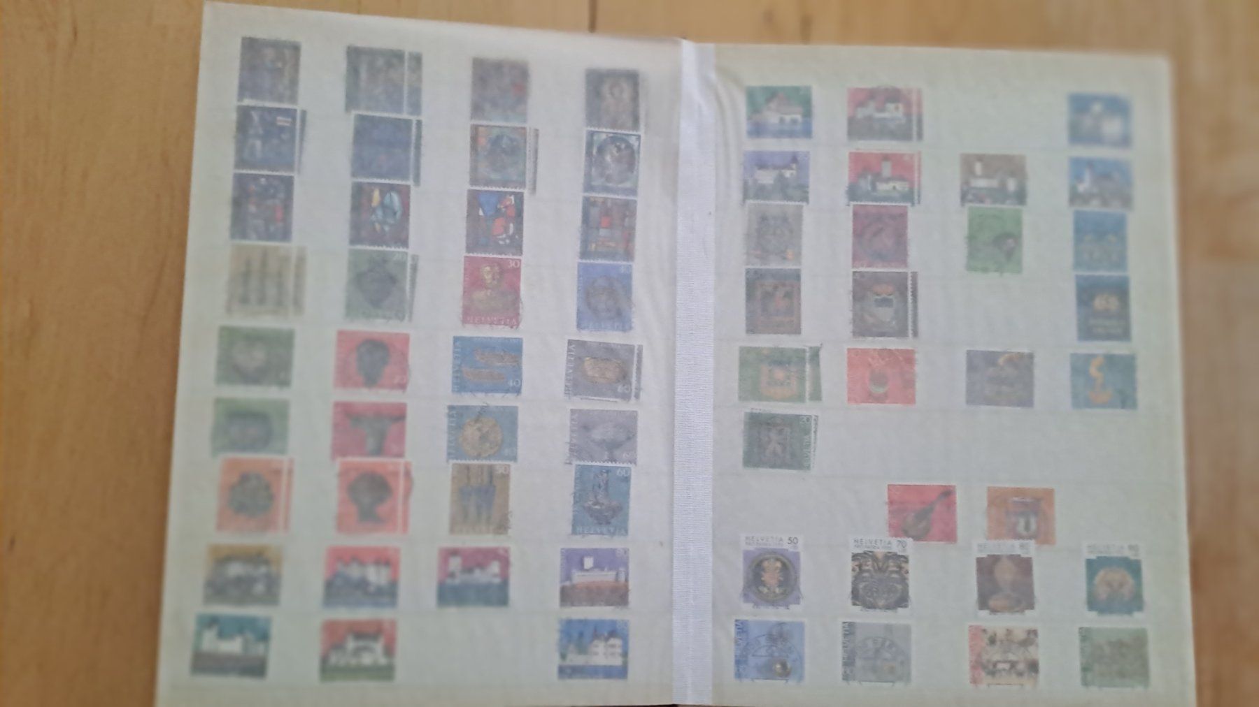 Tous les timbres: Pro Patria Markensammlung – D'occasion à Bergdietikon par Lion-King 1