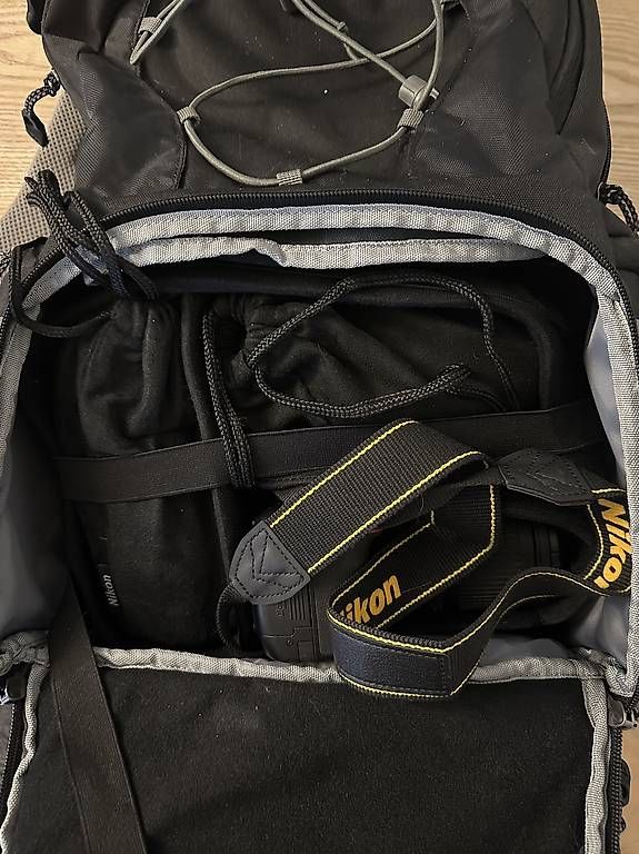 Zaini: Fotorucksack Jack Wolfskin – Usato da Gwatt (Thun) venduto da Redyred 2