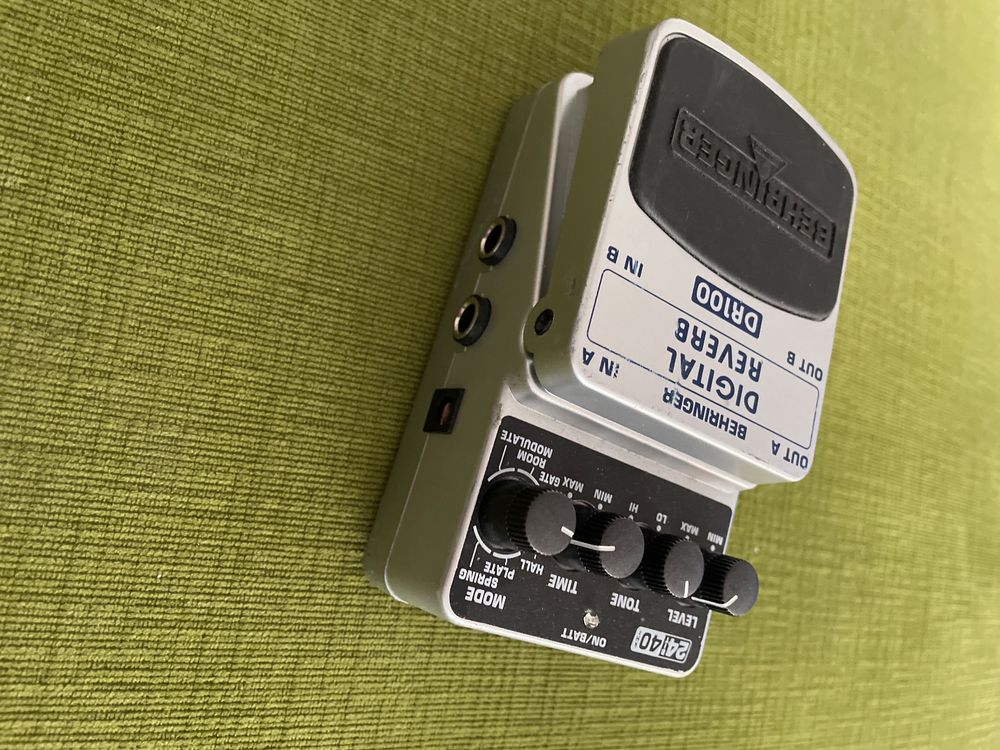 Behringer Digital Reverb DR100 / Hallpedal Kaufen auf Ricardo