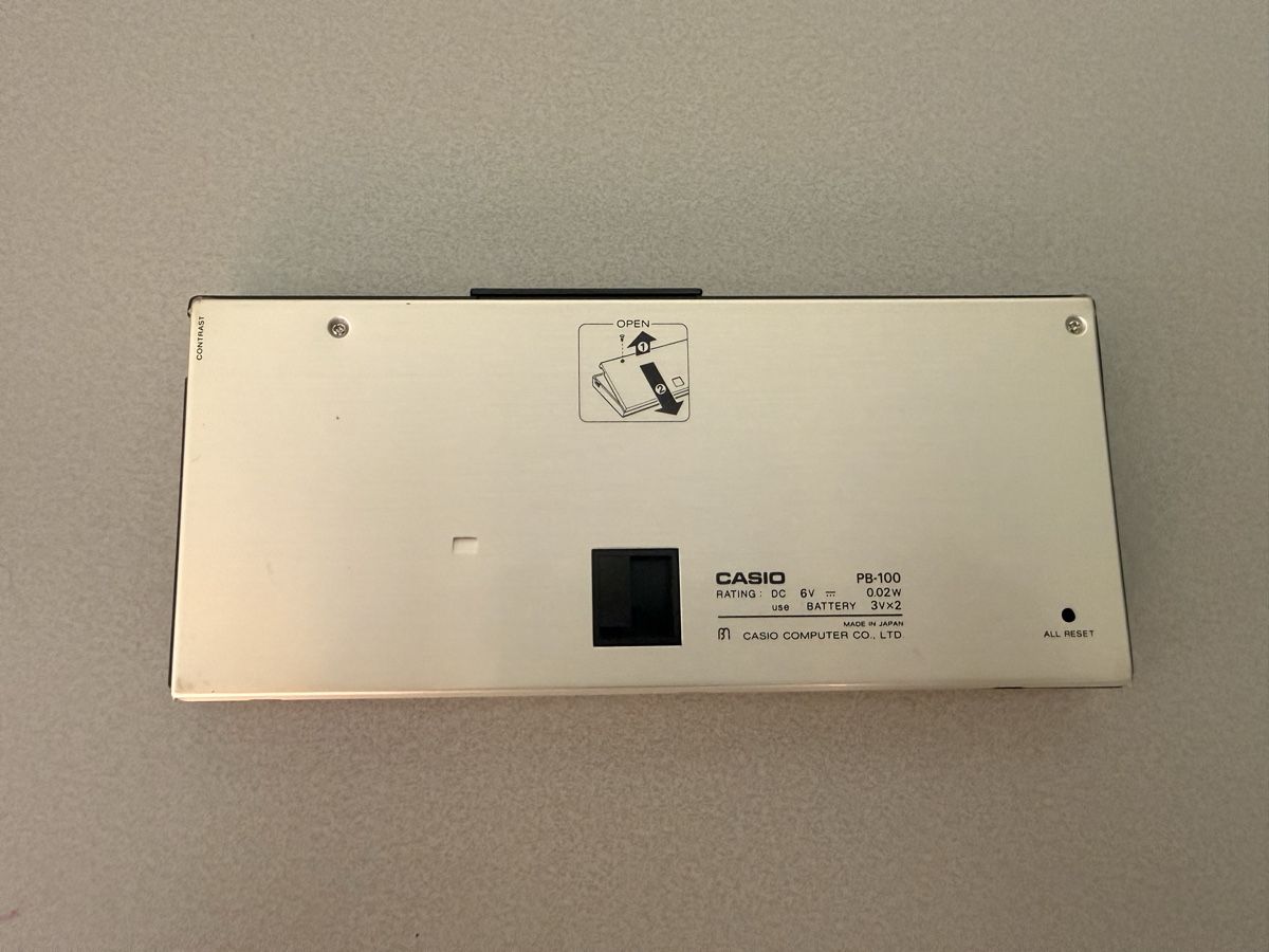 Casio Calcolatrici tascabili: Casio PB-100 Personal Computer Vintage Pocket Computer – Nuovo (secondo la descrizione) da Reinach BL venduto da Rushkatie 2