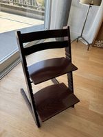 Stokke Trip Trap in dunkelbraun