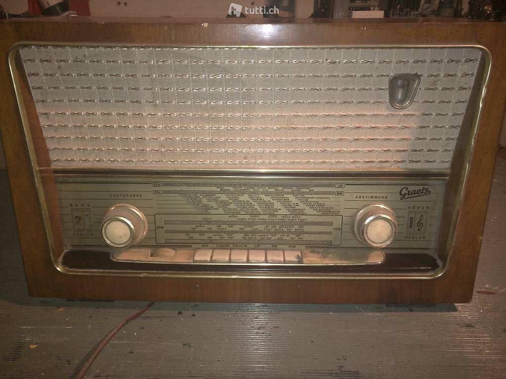 Radio: Röhren Radio – Usato da Basel venduto da Petergunn 2