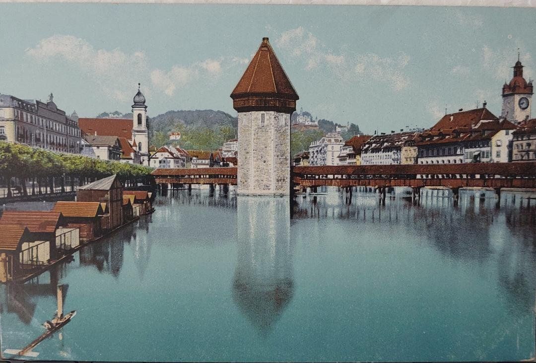 Cartoline postali: LUZERN - Wasserturm & Kapellbrücke, Blick nach Gütsch – Usato da Delémont venduto da Domdom1