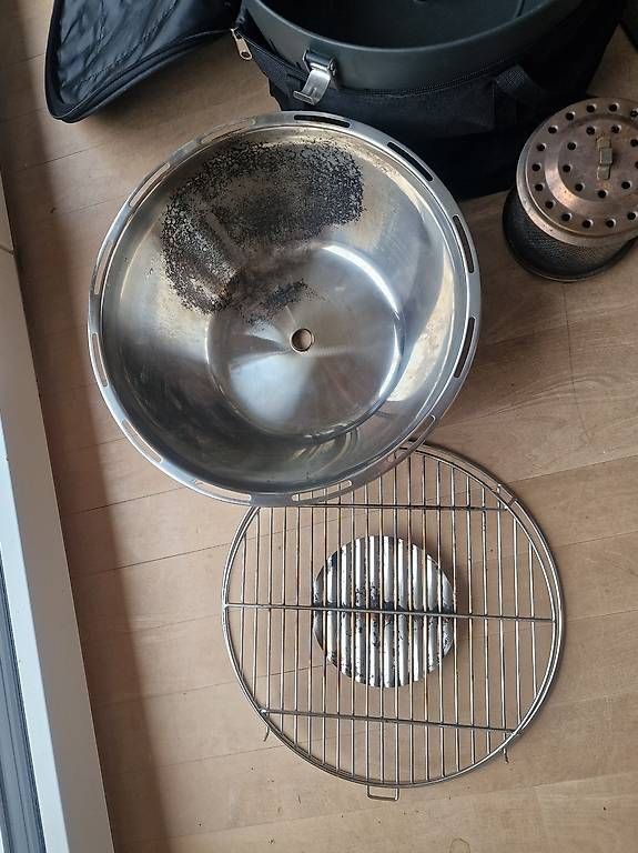 Griglie: Lotus Grill – Usato da Uster venduto da Salamanderpinguin 3