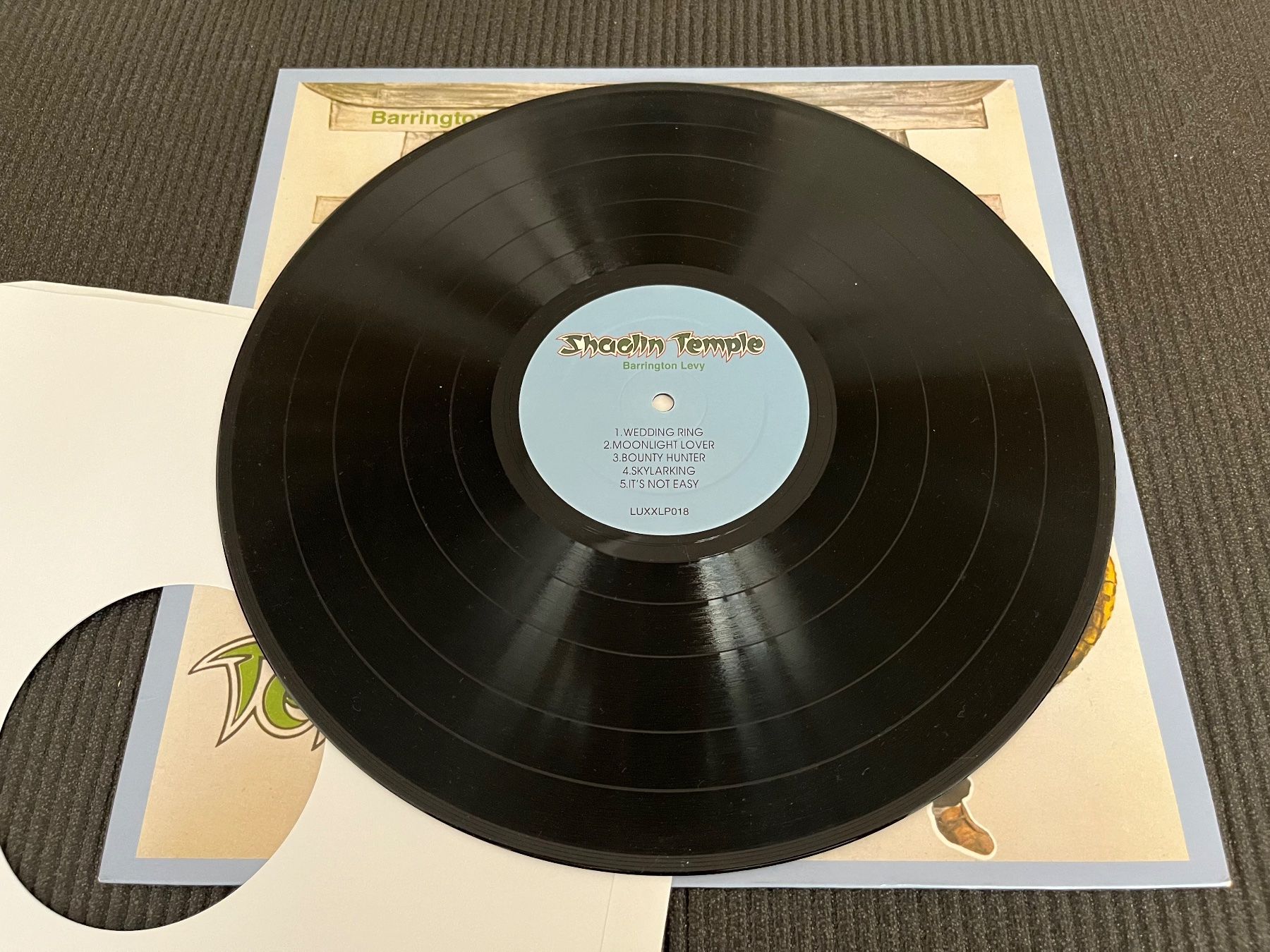 Schallplatten: Barrington Levy Shaolin Temple – Gebraucht aus Olten von Xtra 3