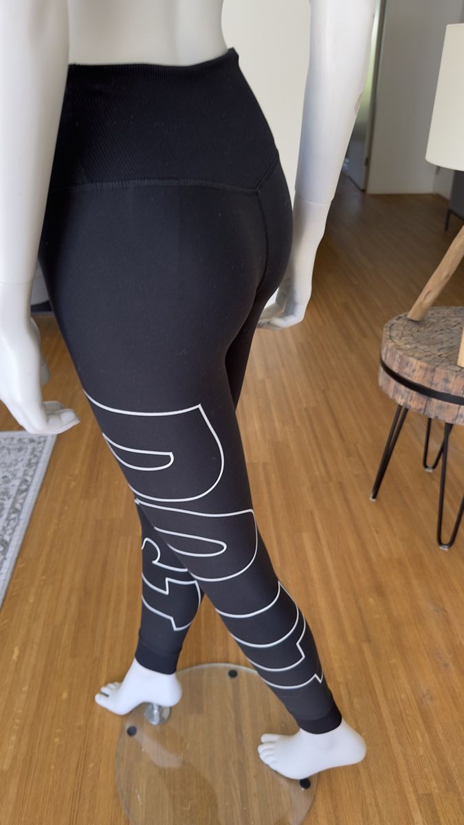 Nike Leggings: Leggings | Nike |Gr. XS – Usato da Kilchberg ZH venduto da nad_6dwp 2