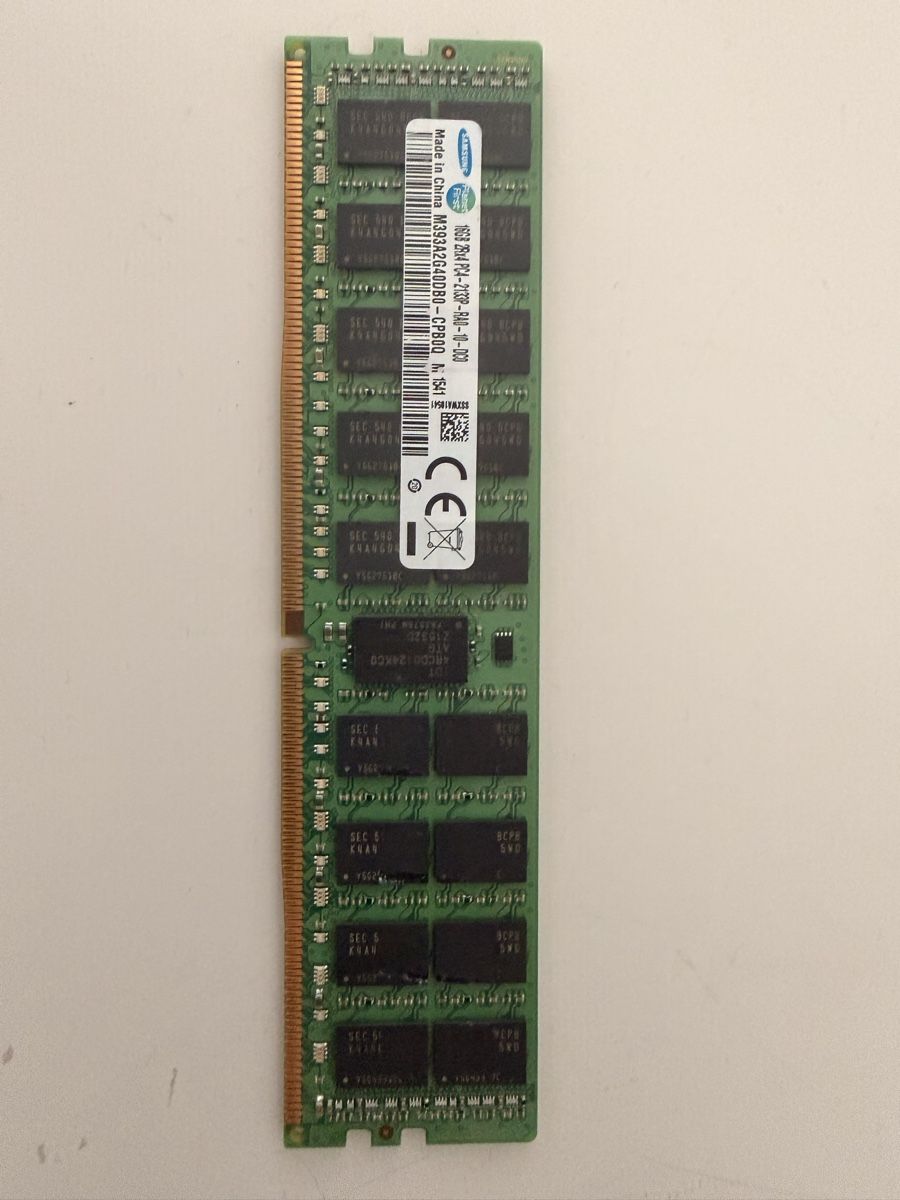 Cisco Server: Cisco Blade Server / Xeon E5 2609 v3 / 32 GB ram – Difettoso da Menzingen venduto da PC_Solutions 2