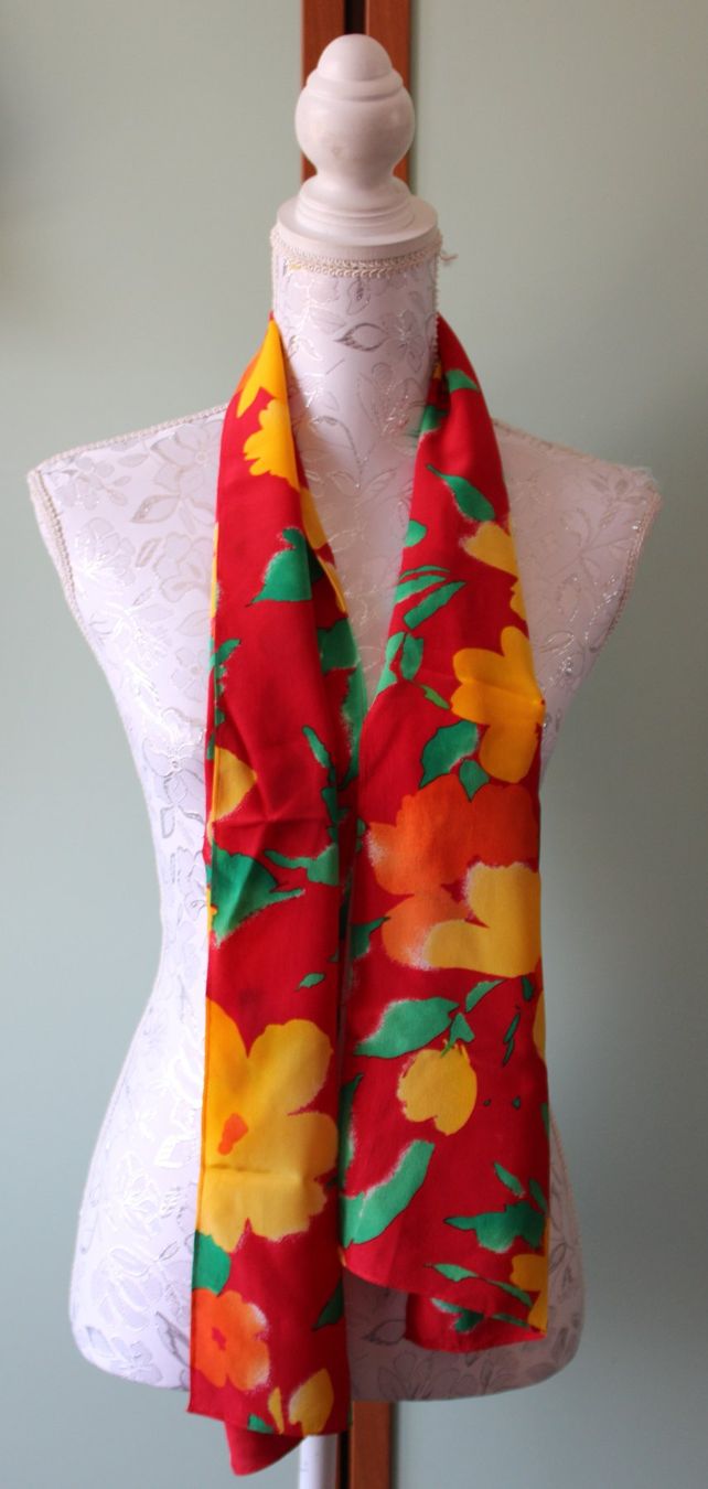 Foulard & Sciarpe: Foulard – Usato da Schaan venduto da antikes_und_kurioses 1