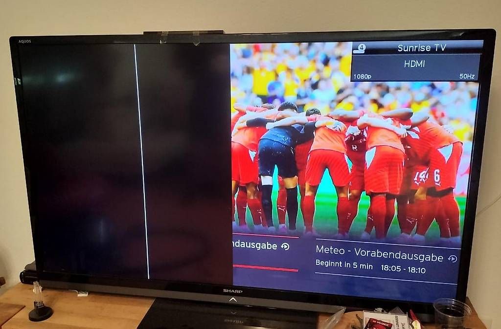 Sharp Fernseher: Sharp 65" TV defekt – Defekt aus Niederweningen von noalor