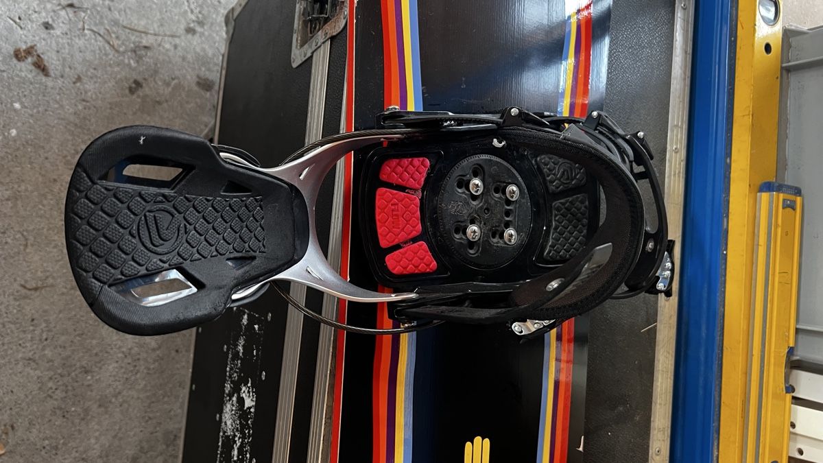 Bataleon Board: Bataleon Snowboard inkl. Flow Bindung gebraucht – Usato da Vilters venduto da kid_calypso 3
