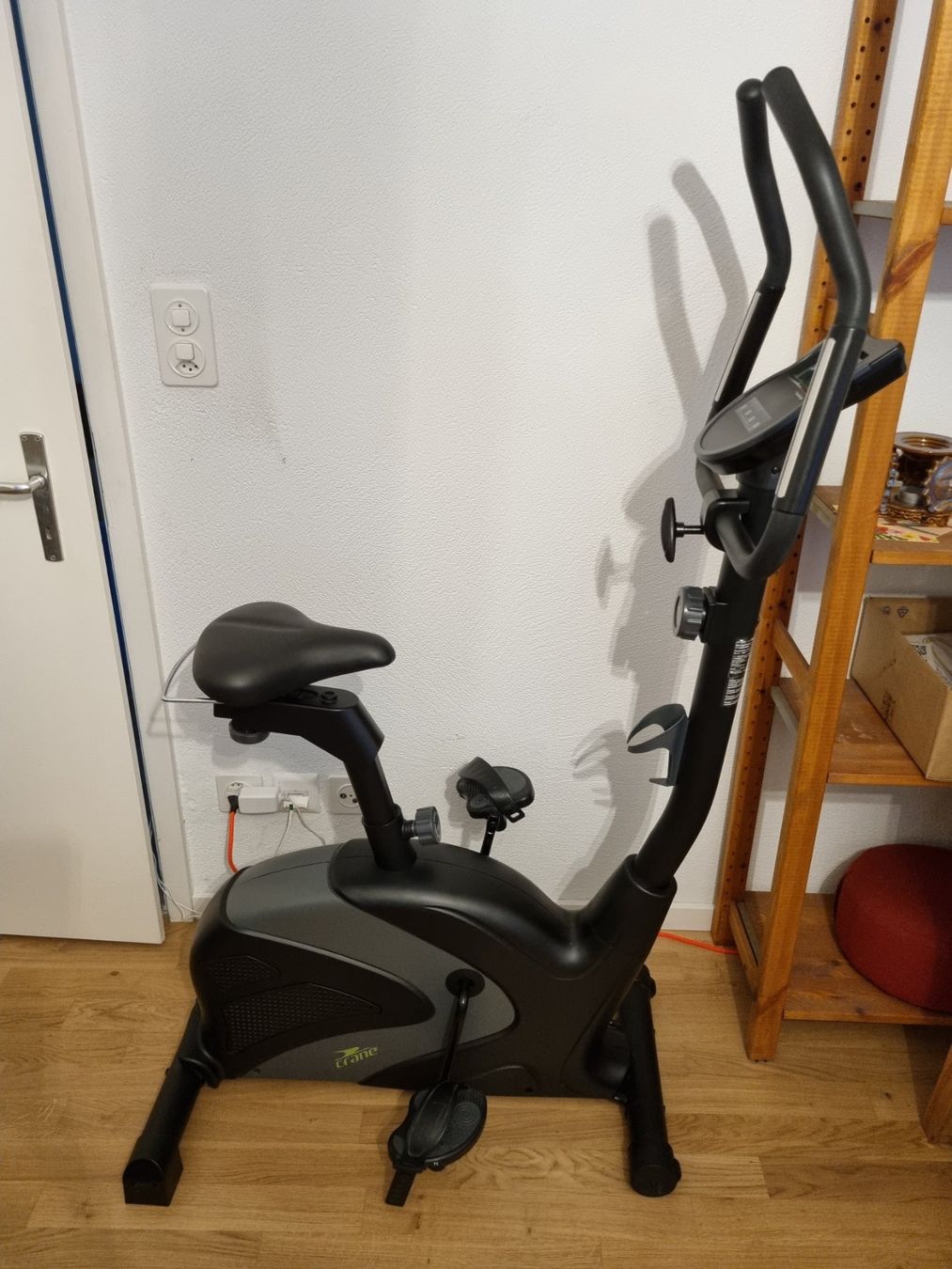 Aldi Hometrainer: Crane Heimtrainer mit Display – Usato da Chur venduto da mir_s8lt