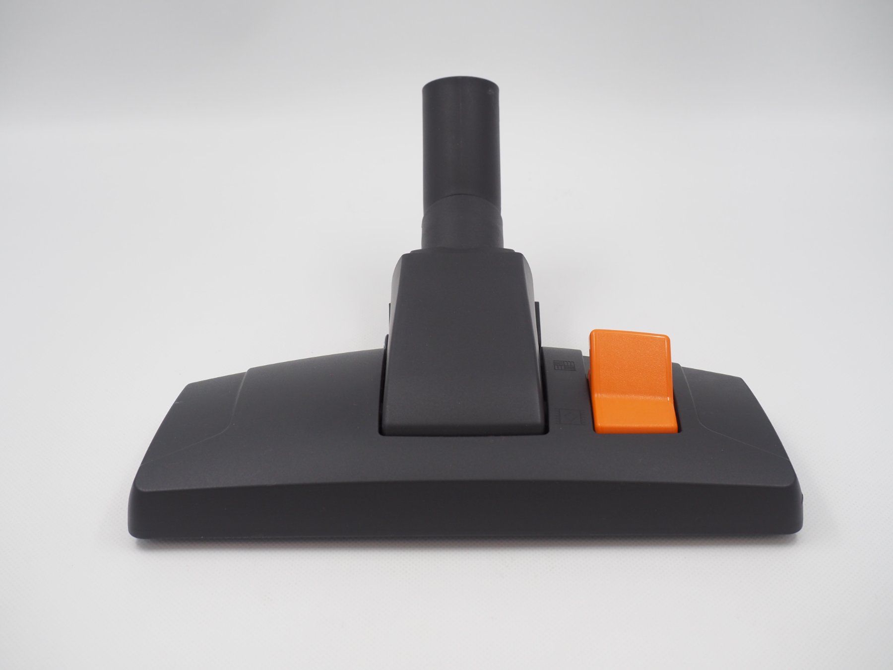 Aspirapolveri & Accessori: TASKI AERO Combi-Roller Staubsaugerdüse (19866) – Nuovo e nell'imballaggio originale da Zürich venduto da fundsachenverkauf 1