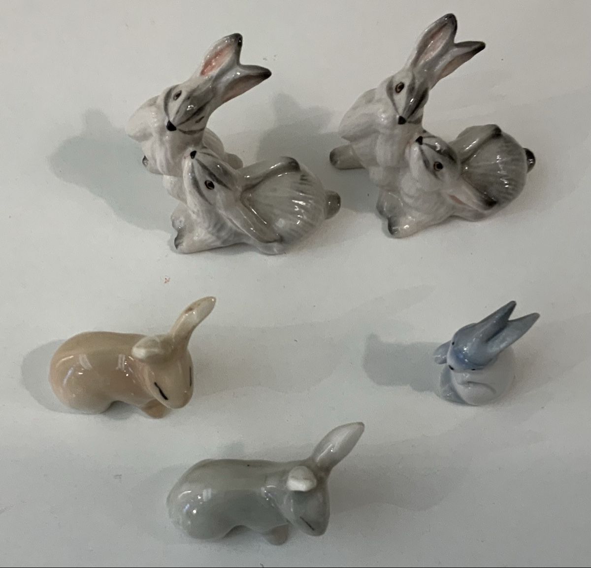 Statuette: Lot de petits lapins divers 5pcs – Usato da rolle venduto da Tontonjulot 1