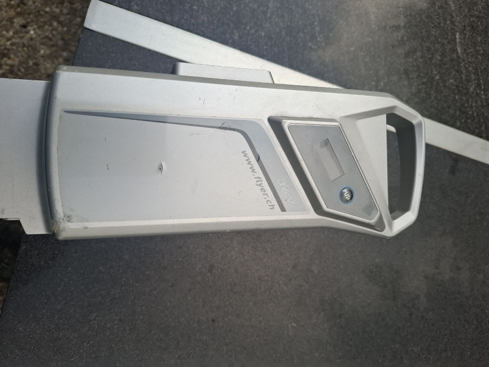 Flyer Batteries: Akku FLYER 36V defekt – Défectueux à Balterswil par schnecke89 3