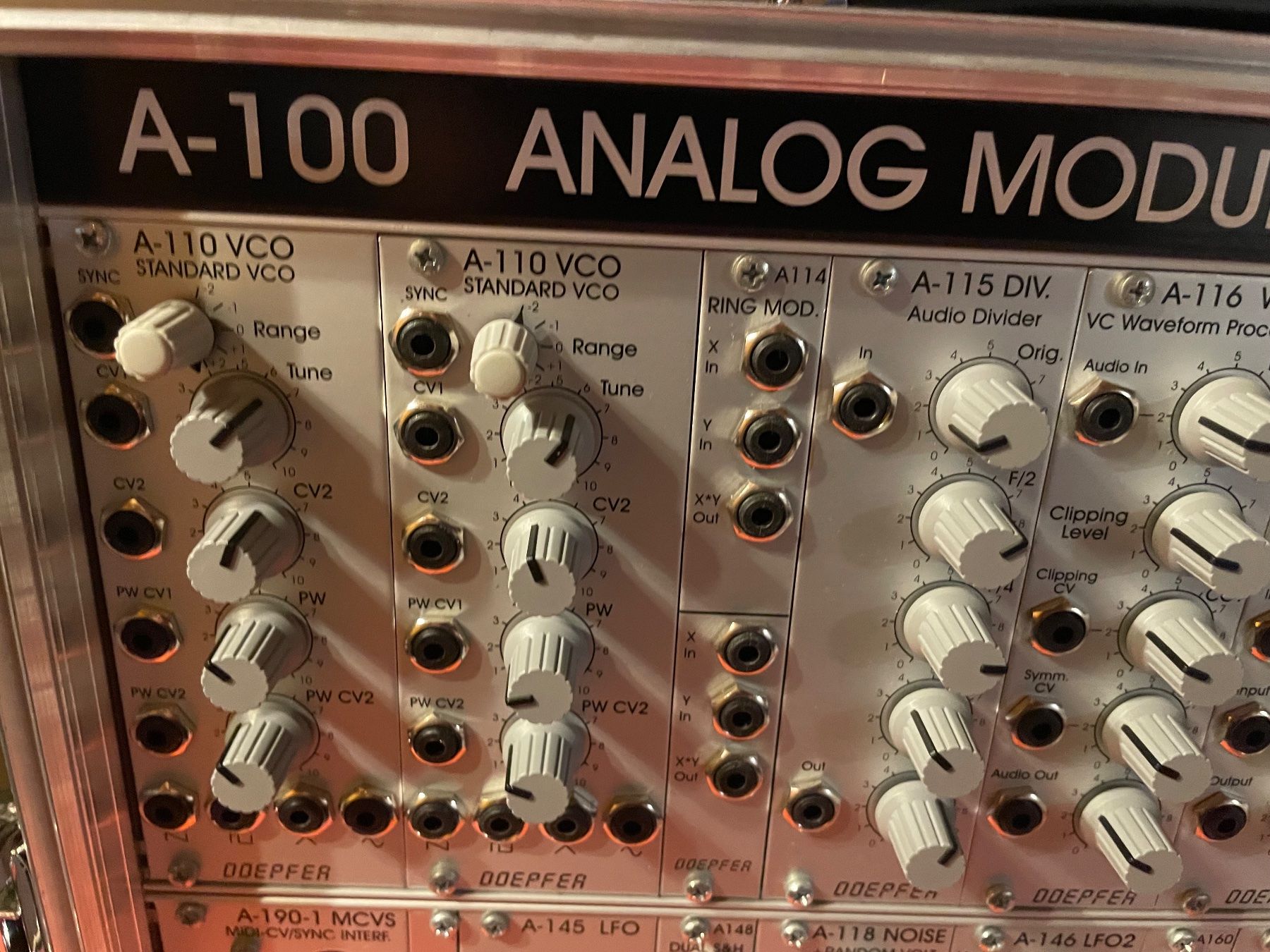 Doepfer Strumenti musicali: Doepfer A-100 Analog Modular Synthesizer system – Usato da Embrach venduto da xenovolcano 1