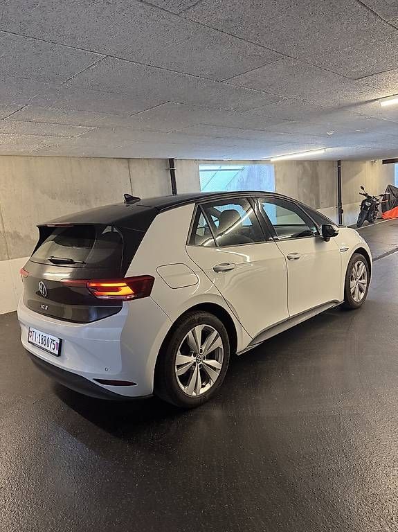 Autos: ID.3 Pure Performance  – D'occasion à Bioggio par enr_mxr2 2