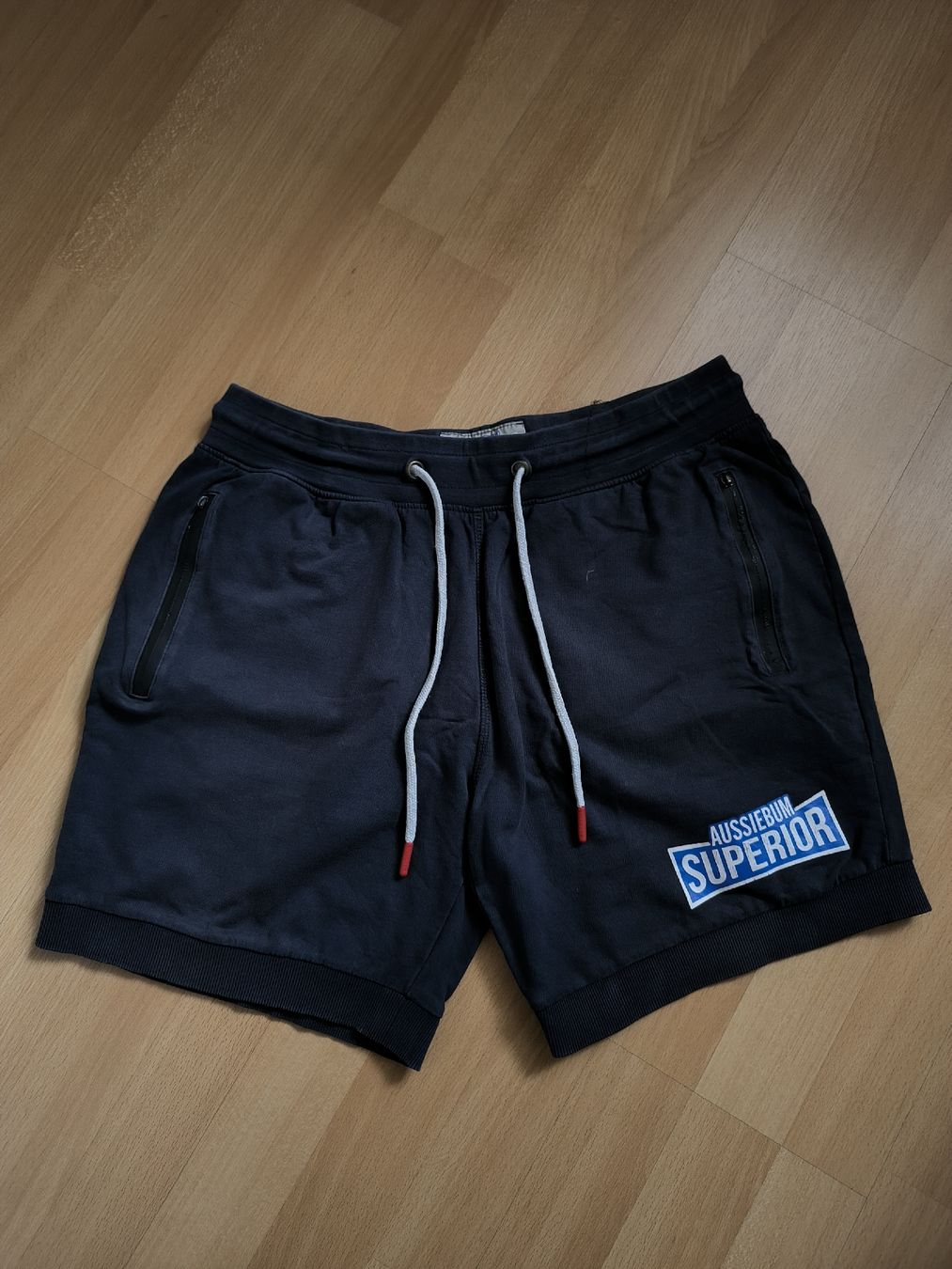 Lotti & Set di vestiti: 2 kurze Hosen Grösse S – Usato da Oberdiessbach venduto da Zwerg82 1