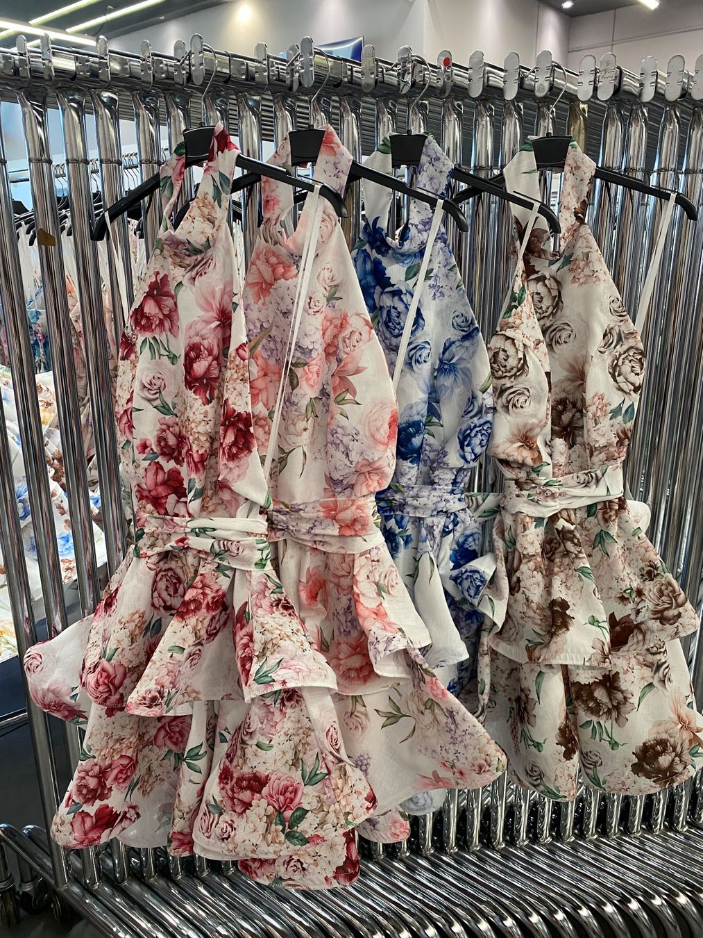 Kleider: Kleid – Neu und originalverpackt aus Emmen von mas_gw7t 3