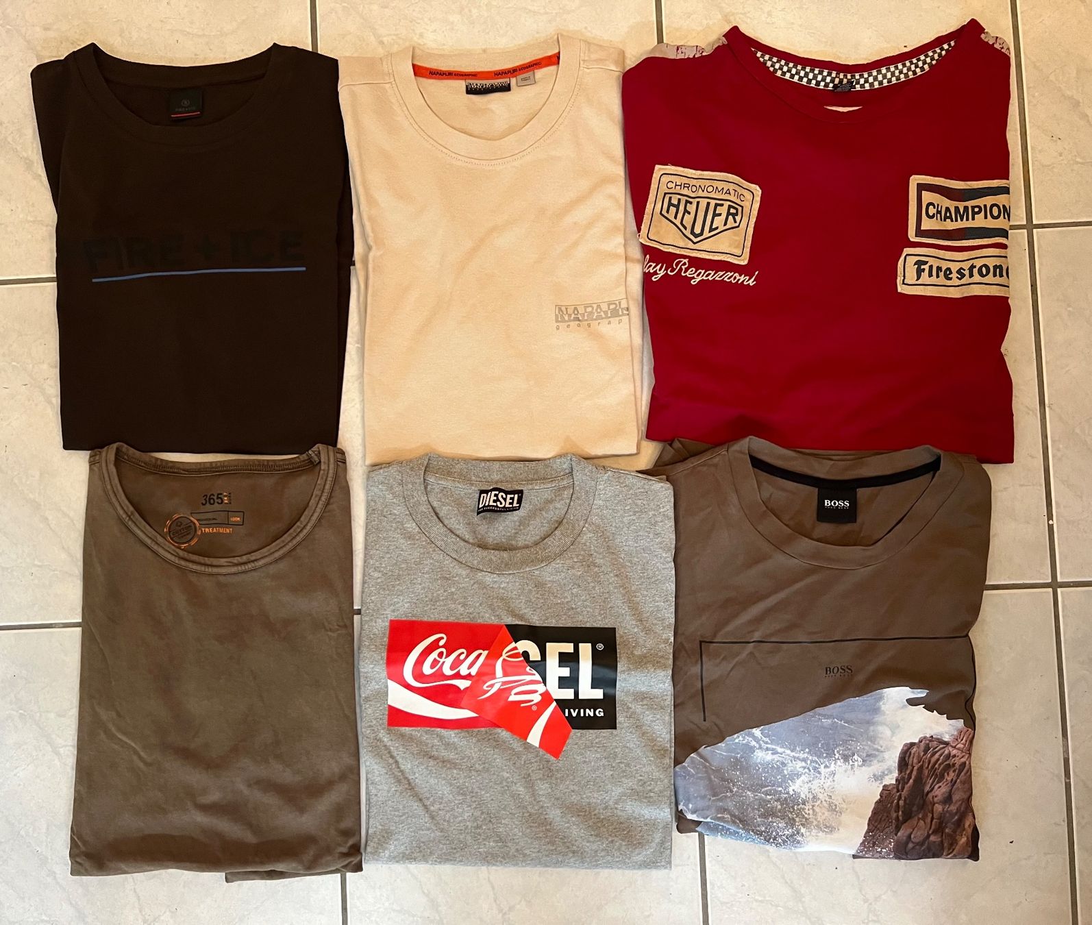 Magliette Polo: Lot de 6 T-shirt taille M – Usato da Basel venduto da La.Bonne.affaire