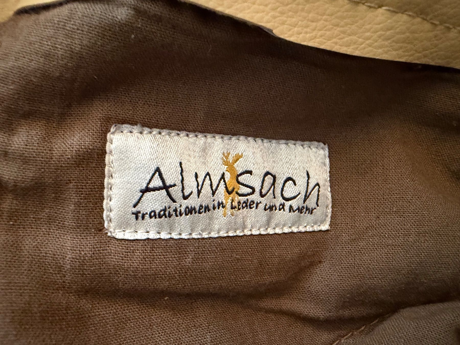 Pantalons: Lederhose Grösse 48 – Neuf (Voir description) à Winterthur par Geissifant 2