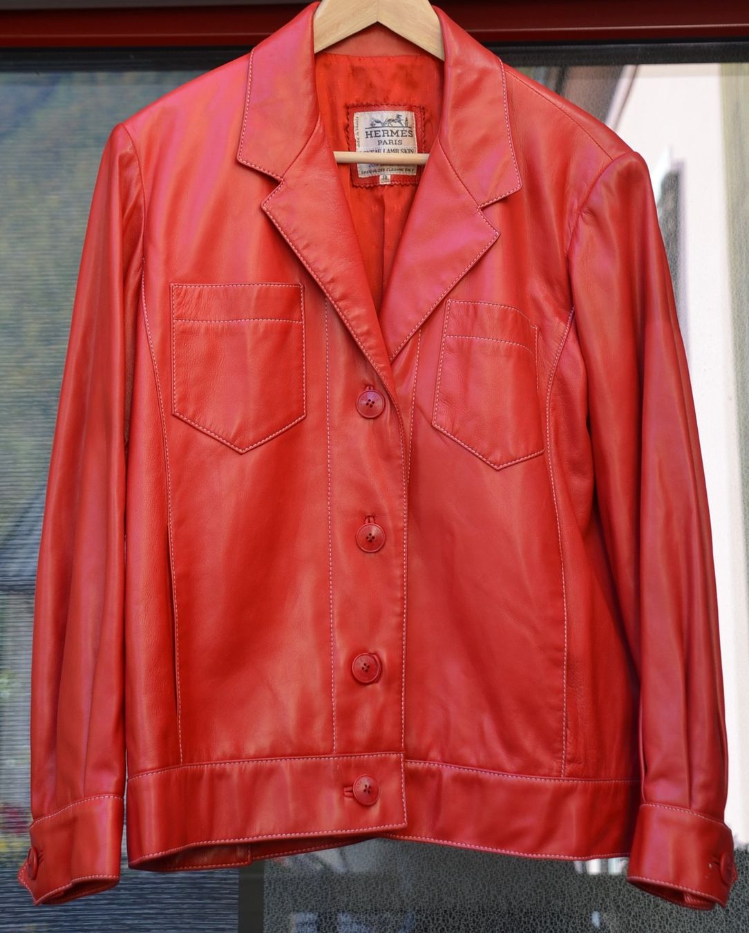 Hermès Jacken: Hermès Lederjacke / veste en cuir .38 – Gebraucht aus Collonges von Auganien